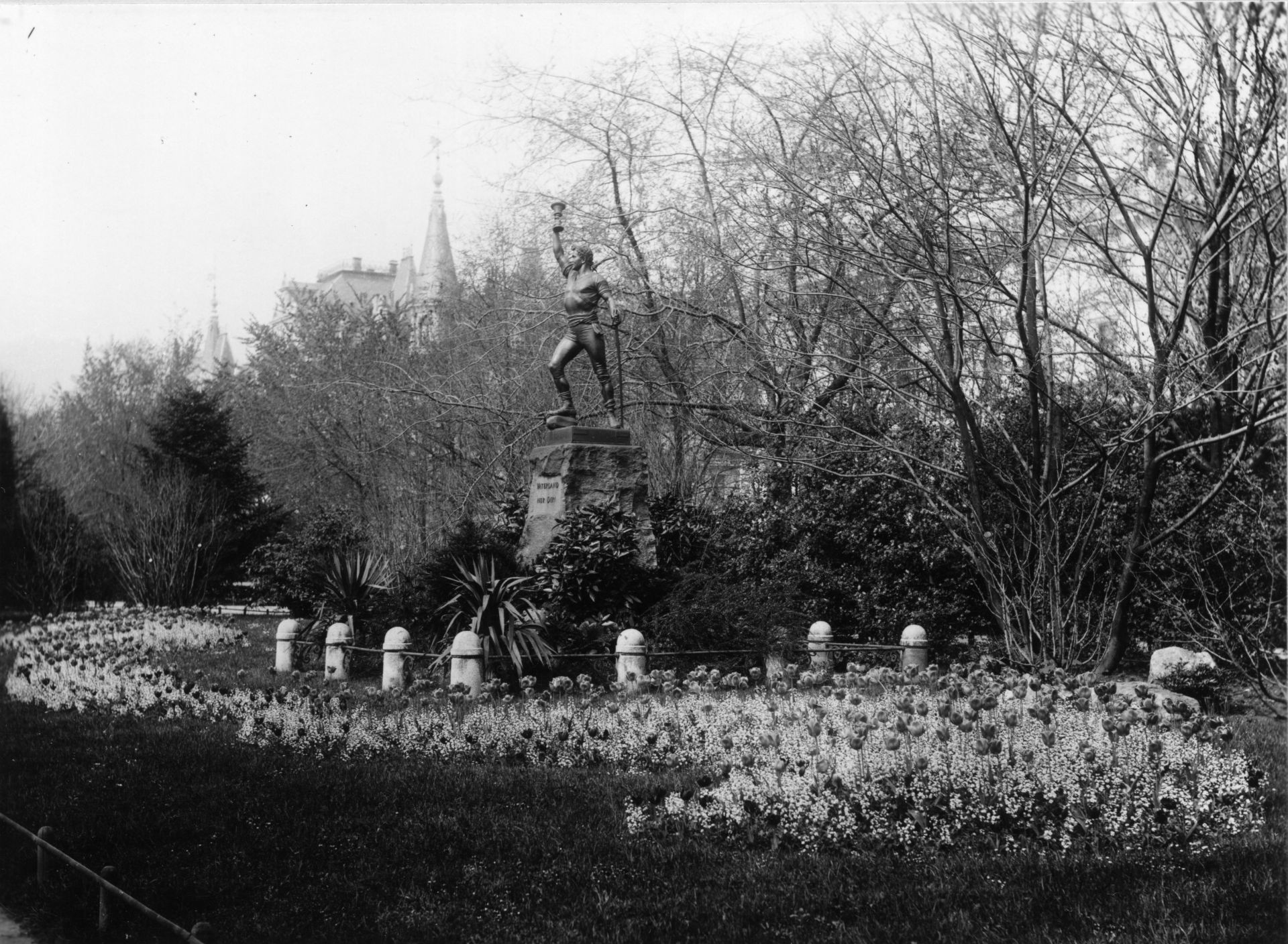 Turnerstratue von Babtist Hörbst